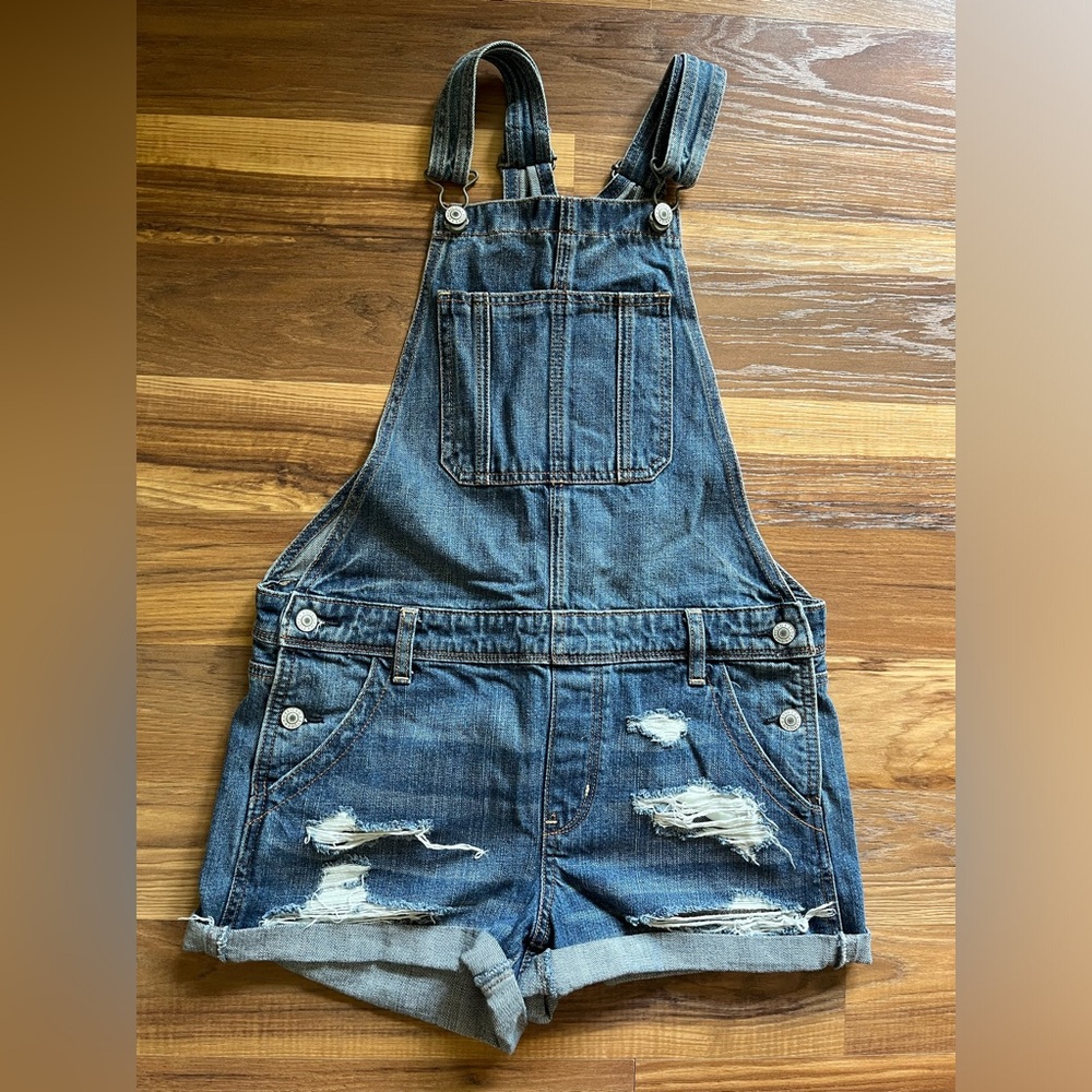 Distressed Denim Overalls shorts